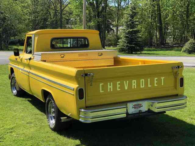 Chevrolet C10/K10 1965 image number 22