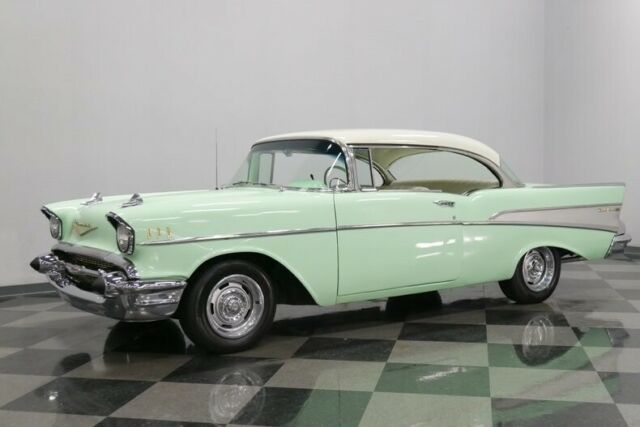 Chevrolet Bel Air/150/210 1957 image number 30