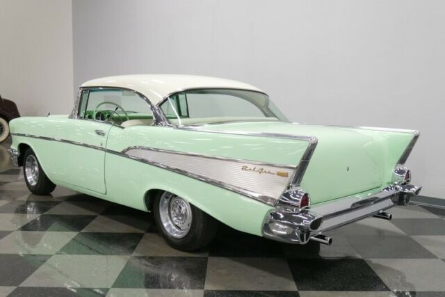 Chevrolet Bel Air/150/210 1957 image number 8