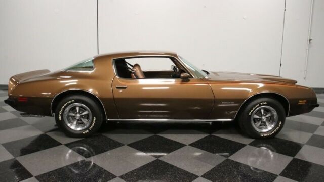 Pontiac Firebird 1975 image number 15