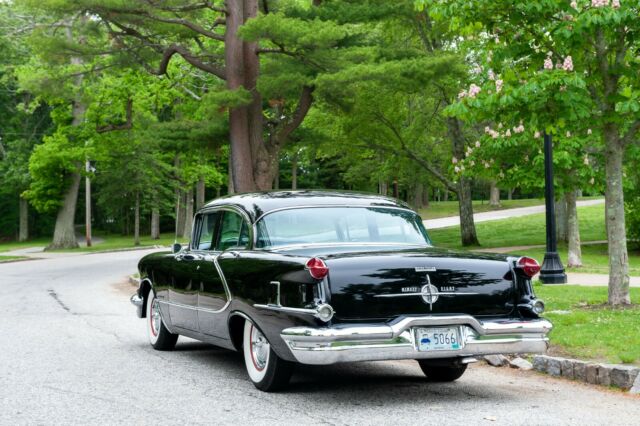 Oldsmobile Ninety-Eight 1956 image number 1