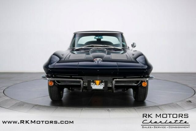 Chevrolet Corvette 1963 image number 35