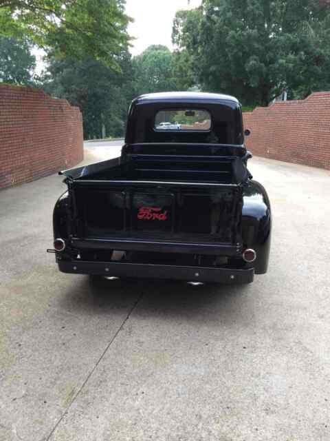 Ford F100 1948 image number 15