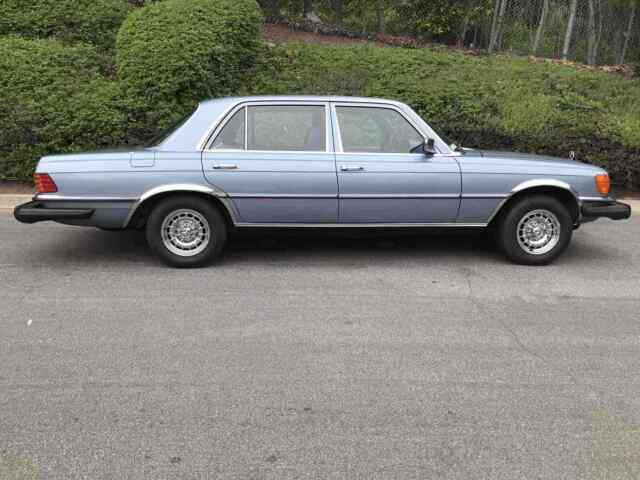 Mercedes-Benz 450 SEL 6.9 1979 image number 20