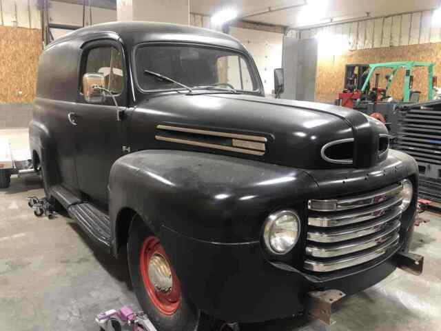 Ford F1 1949 image number 2