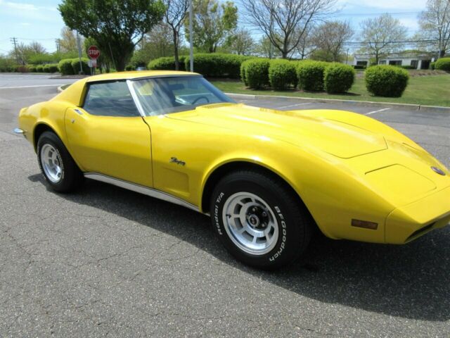 Chevrolet Corvette 1973 image number 20