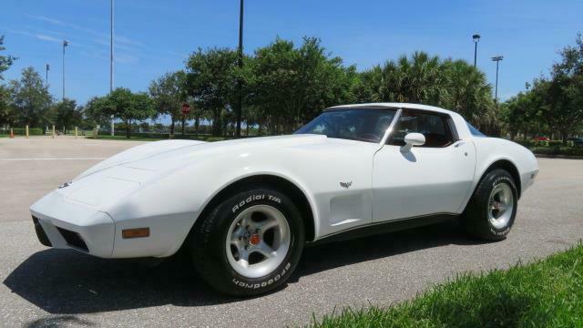 Chevrolet Corvette 1978 image number 10