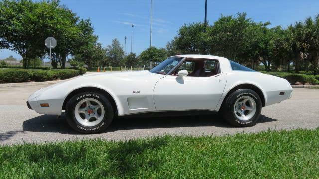 Chevrolet Corvette 1978 image number 12