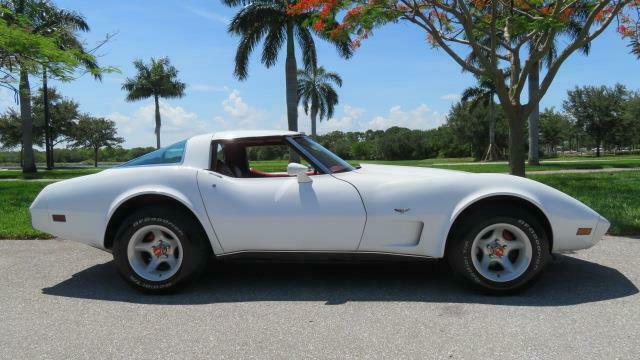 Chevrolet Corvette 1978 image number 3