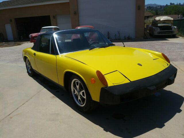 Porsche 914 1975 image number 1