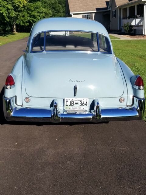 Cadillac Series 60 Special Fleetwood 1949 image number 22