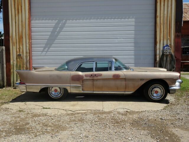 Cadillac Eldorado 1958 image number 1