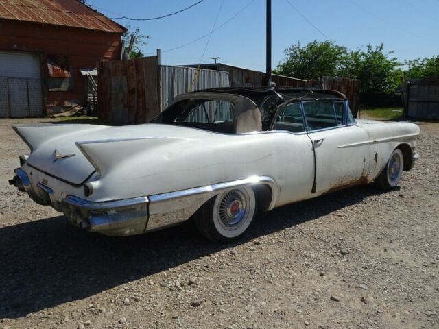 Cadillac Eldorado 1957 image number 3