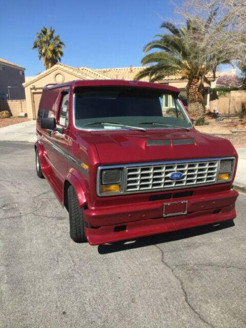 Ford E-Series Van 1976 image number 24