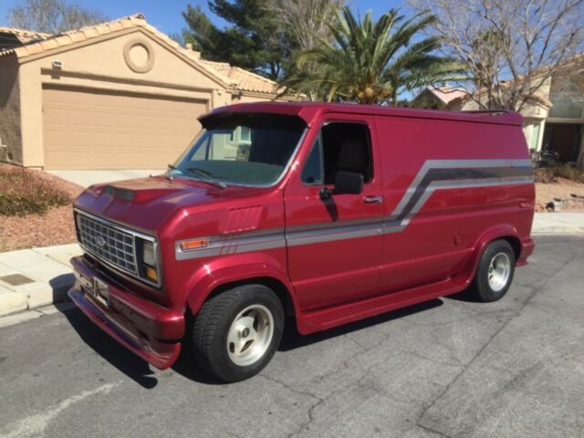 Ford E-Series Van 1976 image number 25