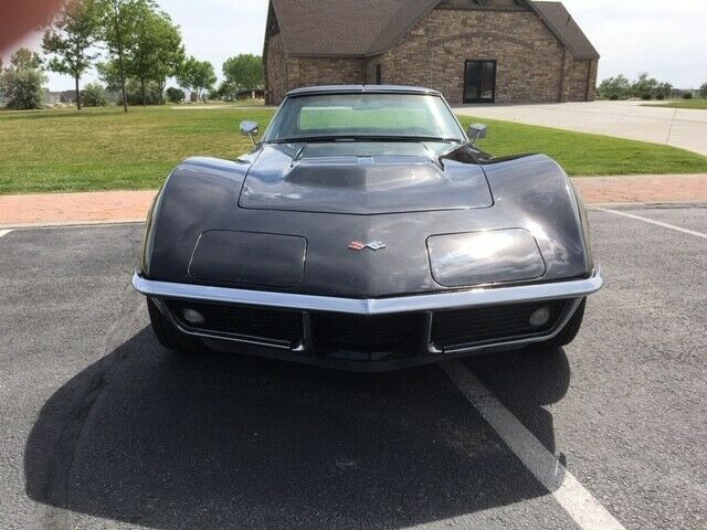 Chevrolet Corvette 1969 image number 1