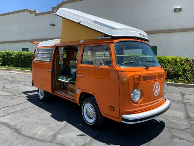 Volkswagen Bus/Vanagon 1973 image number 0