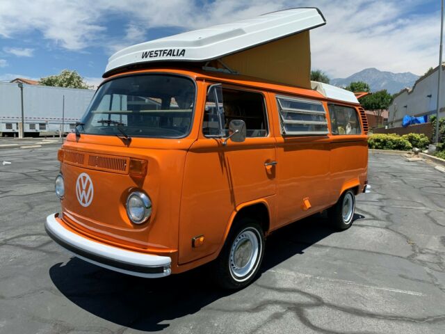 Volkswagen Bus/Vanagon 1973 image number 1