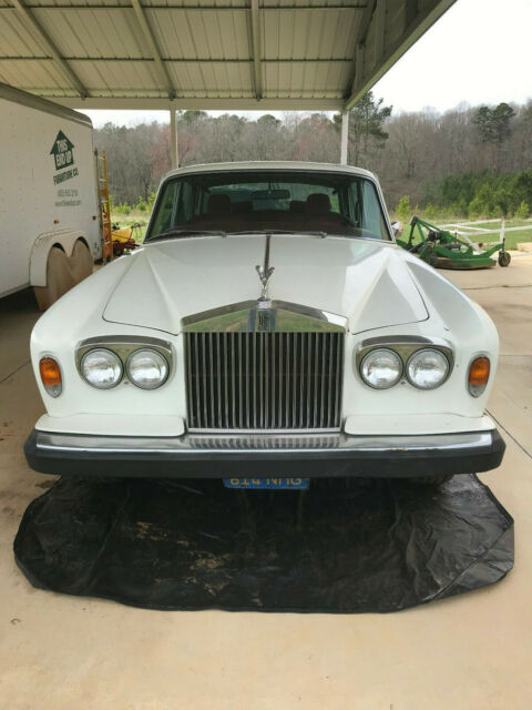 Rolls-Royce Silver Shadow 1975 image number 2