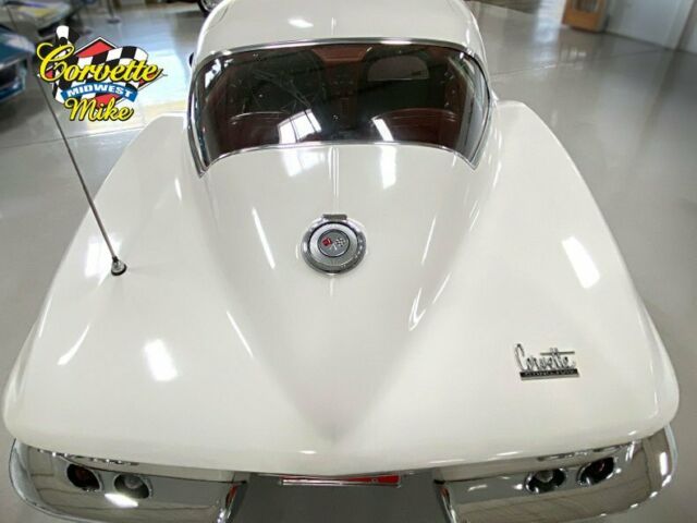 Chevrolet Corvette 1966 image number 21