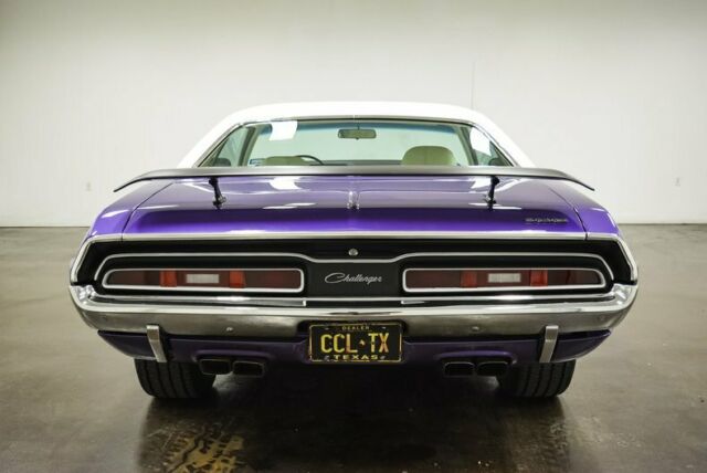 Dodge Challenger 1971 image number 29