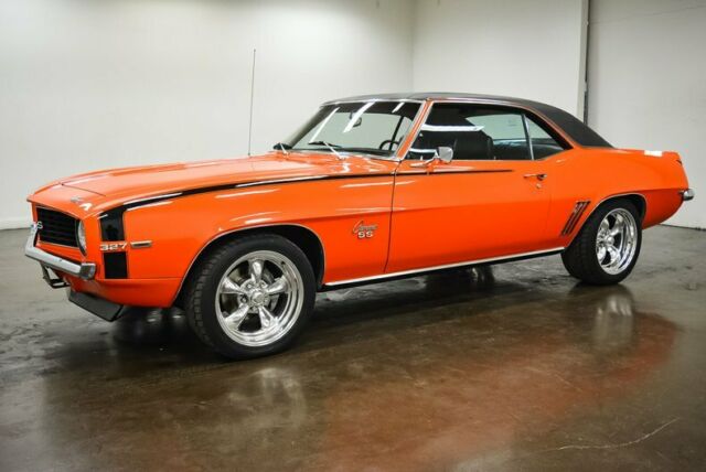 Chevrolet Camaro 1969 image number 2