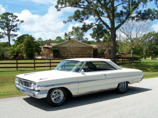 Ford Galaxie 1964 image number 47