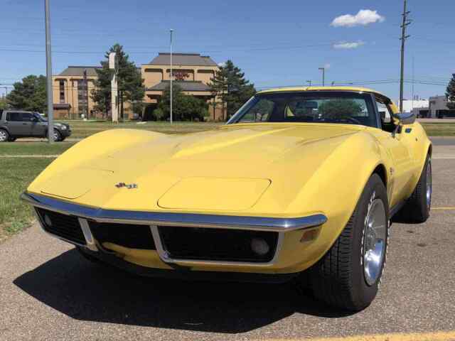 Chevrolet Corvette 1969 image number 2