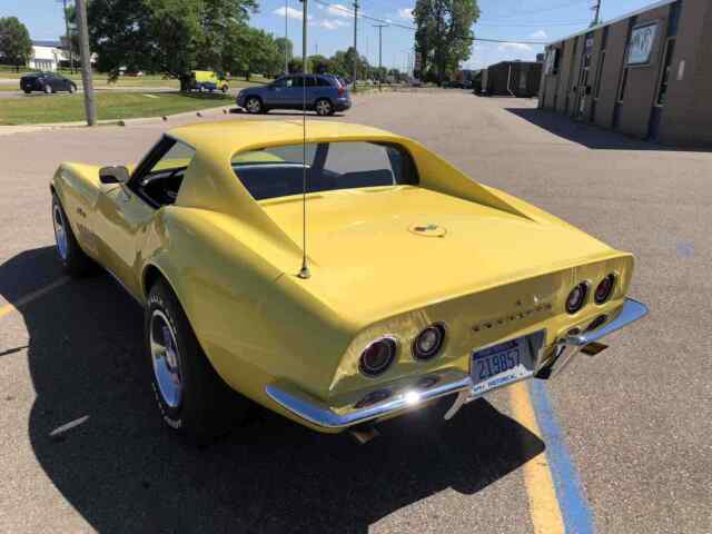 Chevrolet Corvette 1969 image number 23