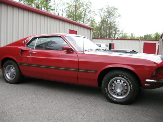 Ford Mustang 1969 image number 17