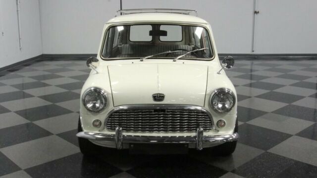 Austin Mini Countryman 1961 image number 19