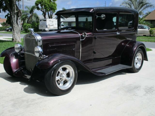 Ford Model A 1930 image number 1