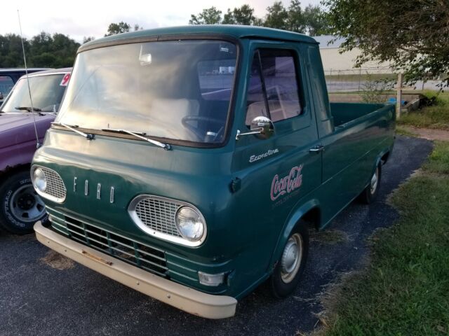 Ford E100 1962 image number 2