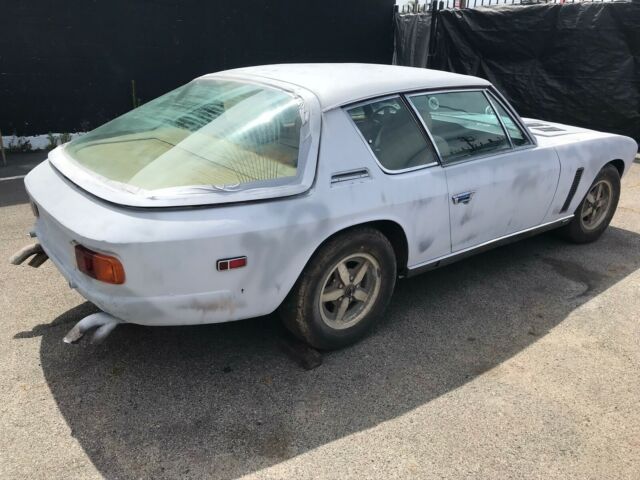 Jensen Interceptor 1972 image number 23