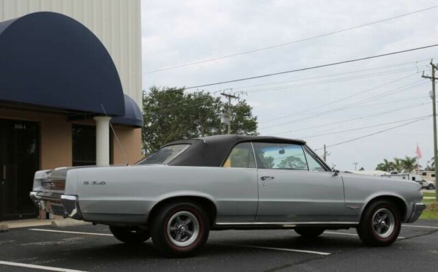 Pontiac GTO 1964 image number 36