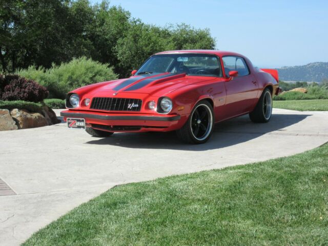 Chevrolet Camaro 1975 image number 24