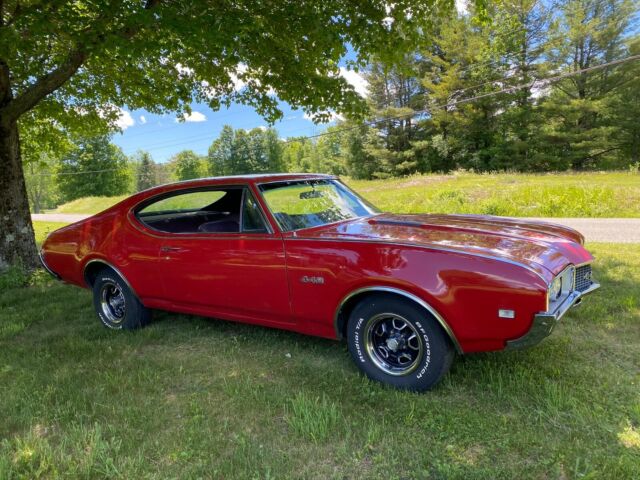 Oldsmobile Cutlass 1968 image number 1