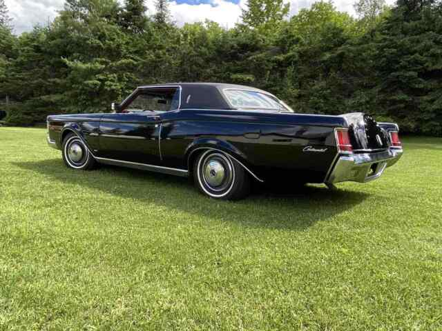 Lincoln Continental Mk III 1970 image number 17