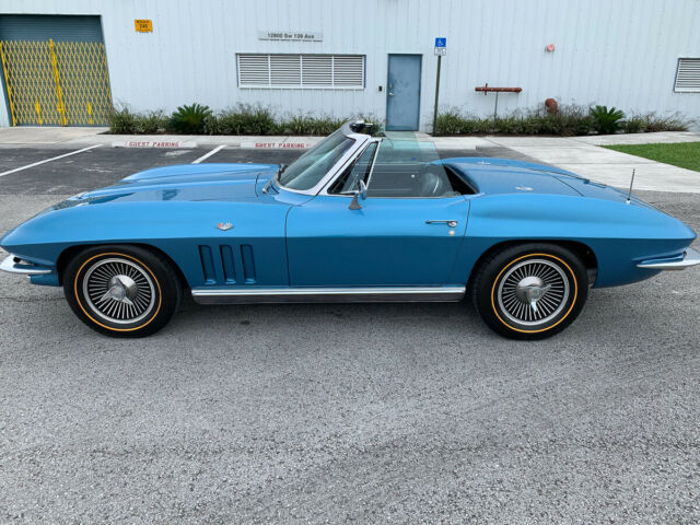 Chevrolet Corvette 1967 image number 2