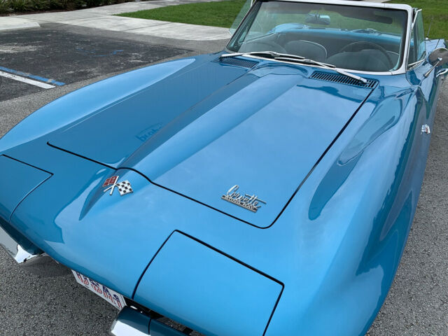 Chevrolet Corvette 1967 image number 28