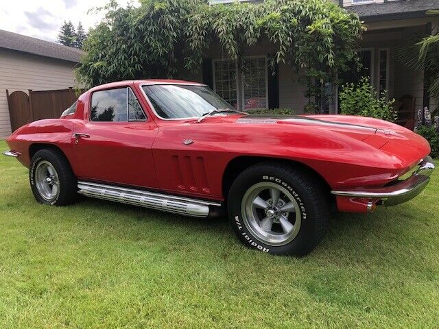 Chevrolet Corvette 1966 image number 27