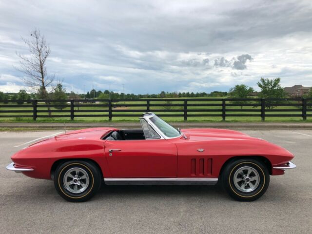 Chevrolet Corvette 1966 image number 3