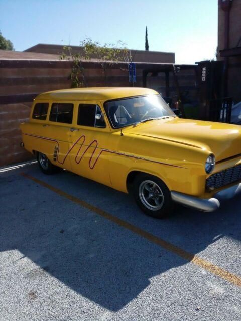 Ford Town & Country Line Squire 1953 image number 0