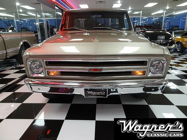 Chevrolet C-10 1968 image number 1