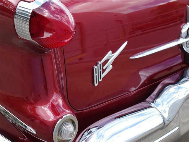 Oldsmobile Rocket 88 1956 image number 11