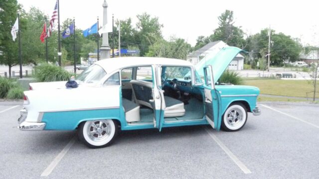 Chevrolet Bel Air/150/210 1955 image number 4