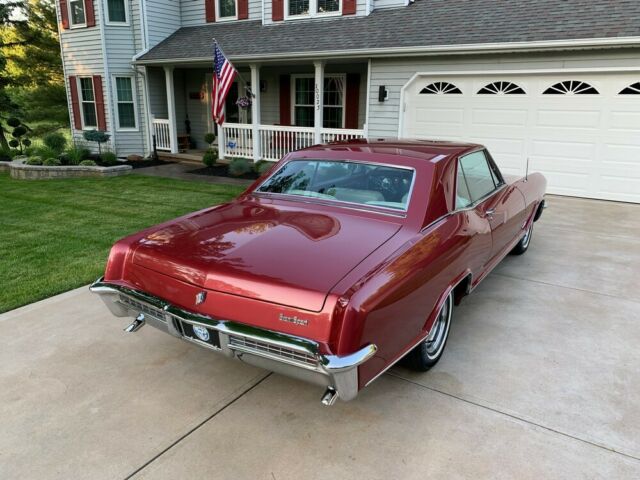 Buick Riviera 1965 image number 14