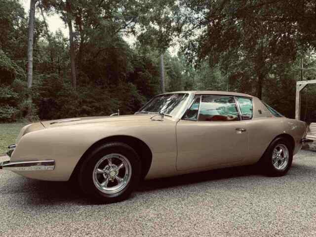 Studebaker Avanti 1963 image number 21