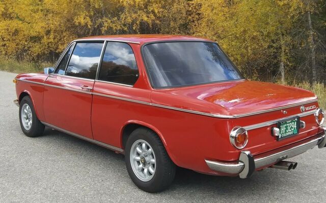 BMW 1600 1967 image number 2