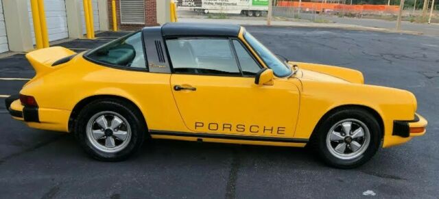 Porsche 911 1977 image number 0